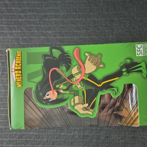 Green Action Figures and Playsets - Picture 5 of 9